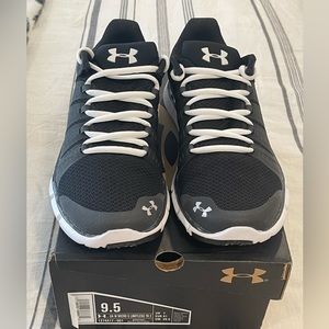 Under Armour Micro G Limitless sneakers